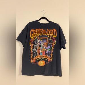 GREATFUL DEAD HALLOWEEN XL TSHIRT (NOT VINTAGE)